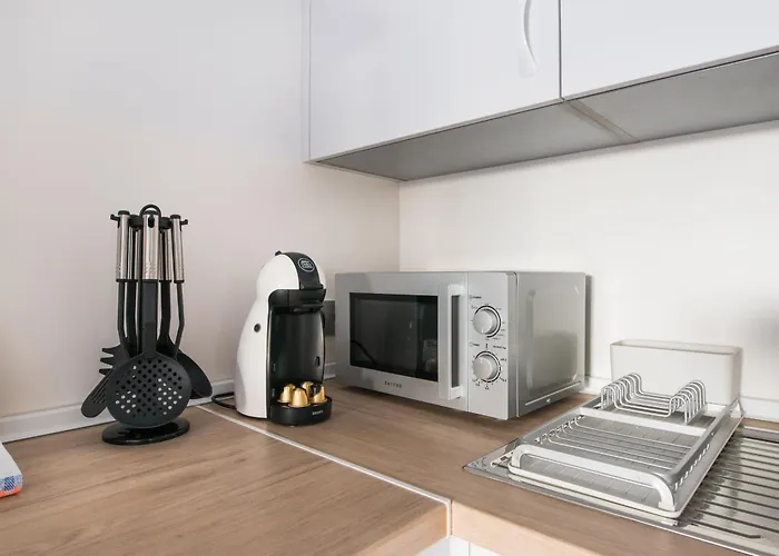 Cozy Modern Flat Terrace 2 Bedrooms 2 Bathrooms